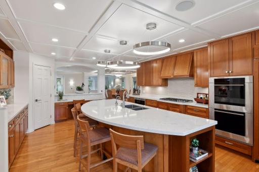 5721 Brook Drive, Edina, MN 55439