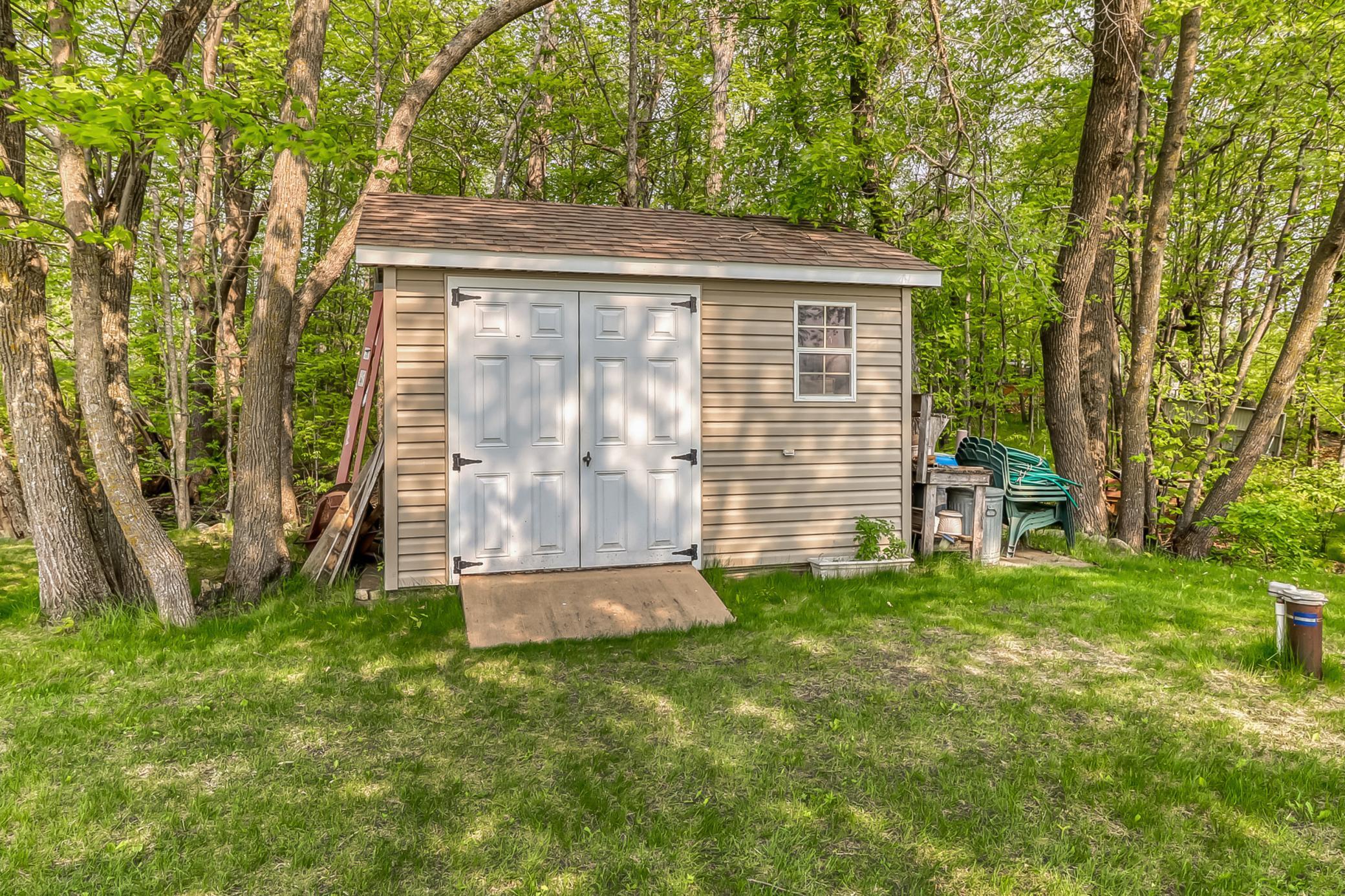Shed.jpg