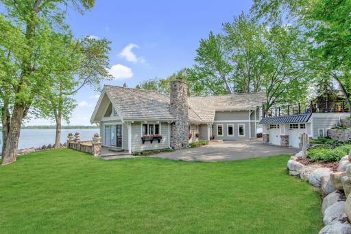 10724 Pine Beach Peninsula Loop, East Gull Lake, MN 56401
