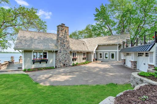 10724 Pine Beach Peninsula Loop, East Gull Lake, MN 56401