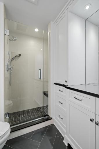 540 Indian Mound St MLS-57.jpg