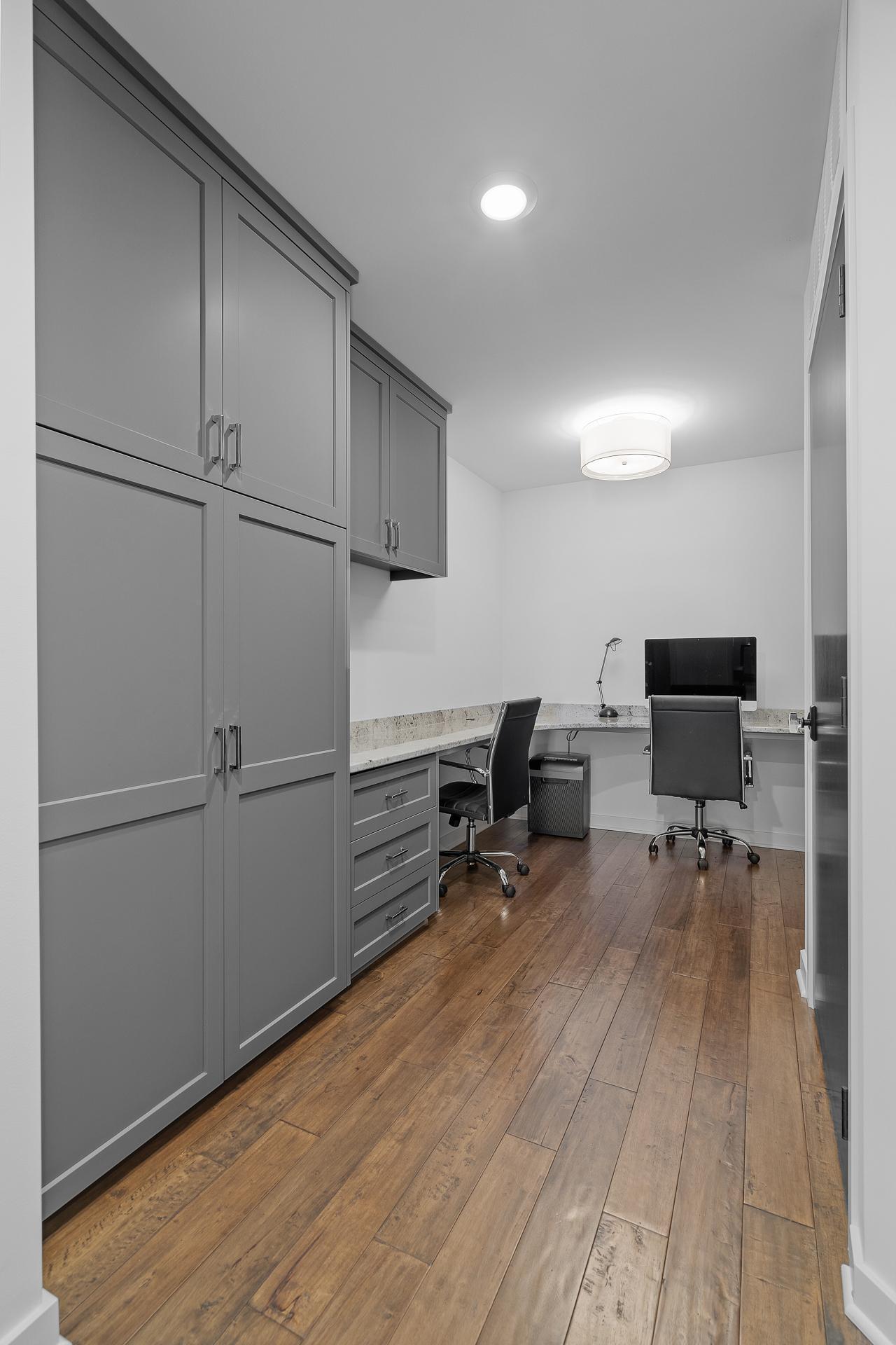 540 Indian Mound St MLS-59.jpg