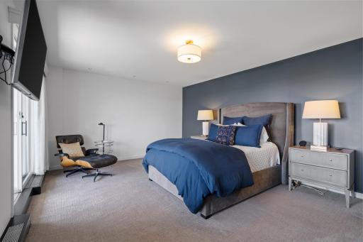 540 Indian Mound St MLS-63.jpg