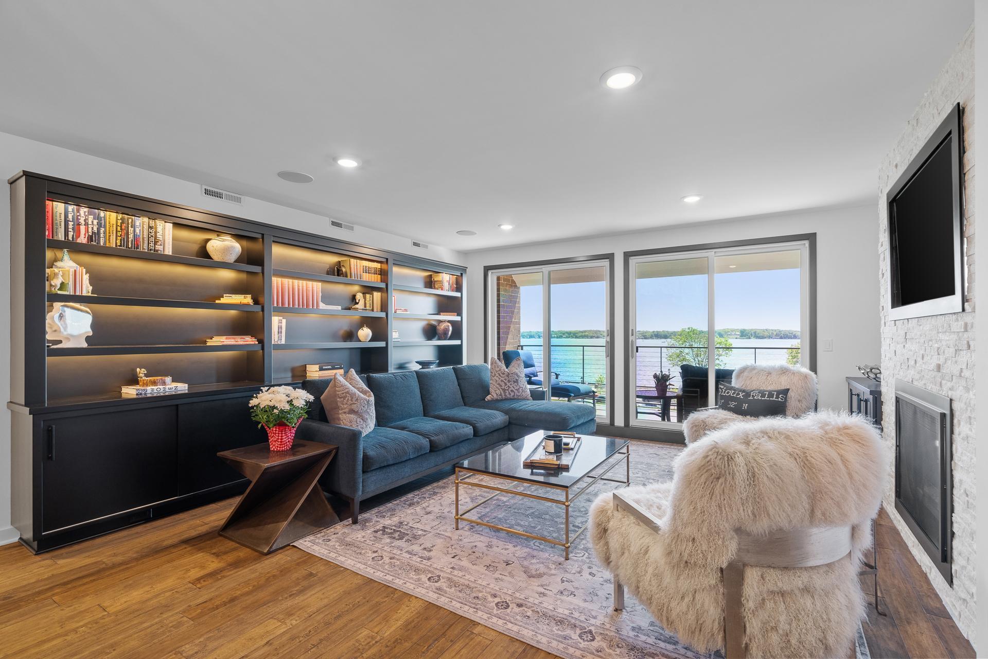 540 Indian Mound St MLS-46.jpg