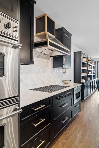 540 Indian Mound St MLS-43.jpg