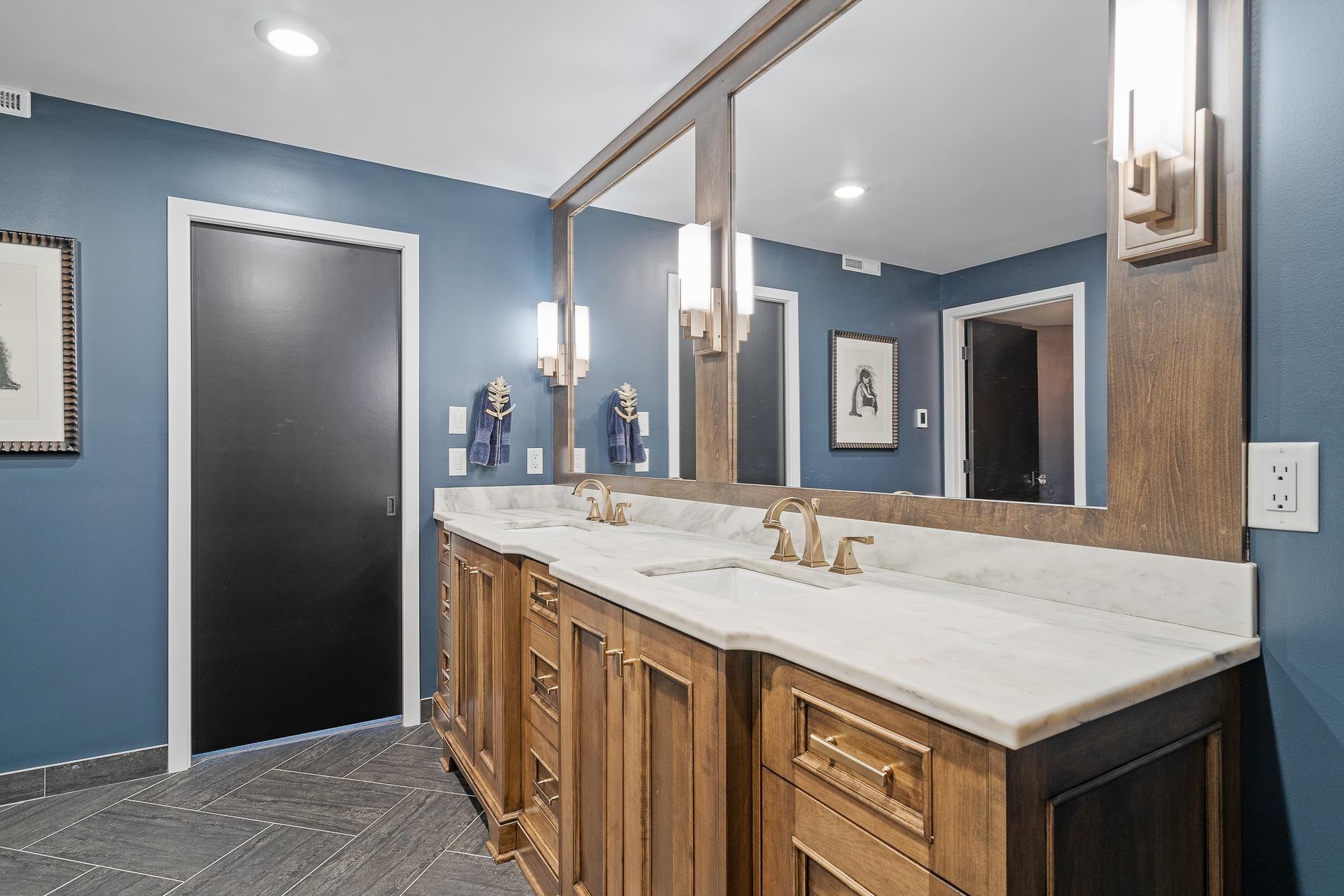 540 Indian Mound St MLS-68.jpg