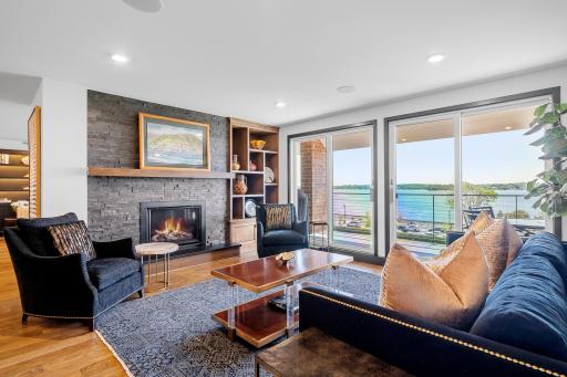 540 Indian Mound St MLS-34.jpg