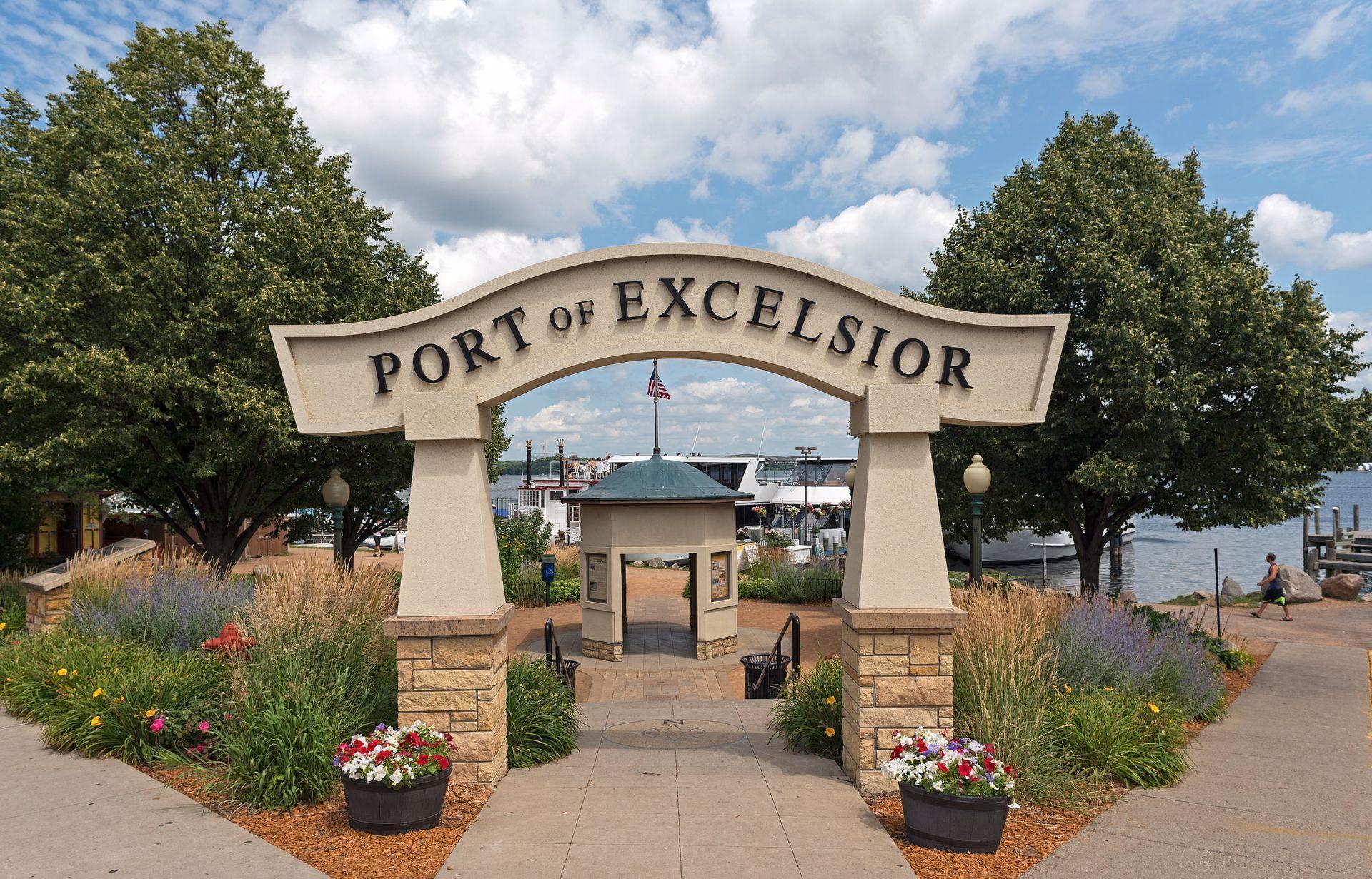 Historic Excelsior is the heart of the South Lake Minnetonka area. Visitors and residents alike are drawn to this village for shopping, dining, and entertainment.