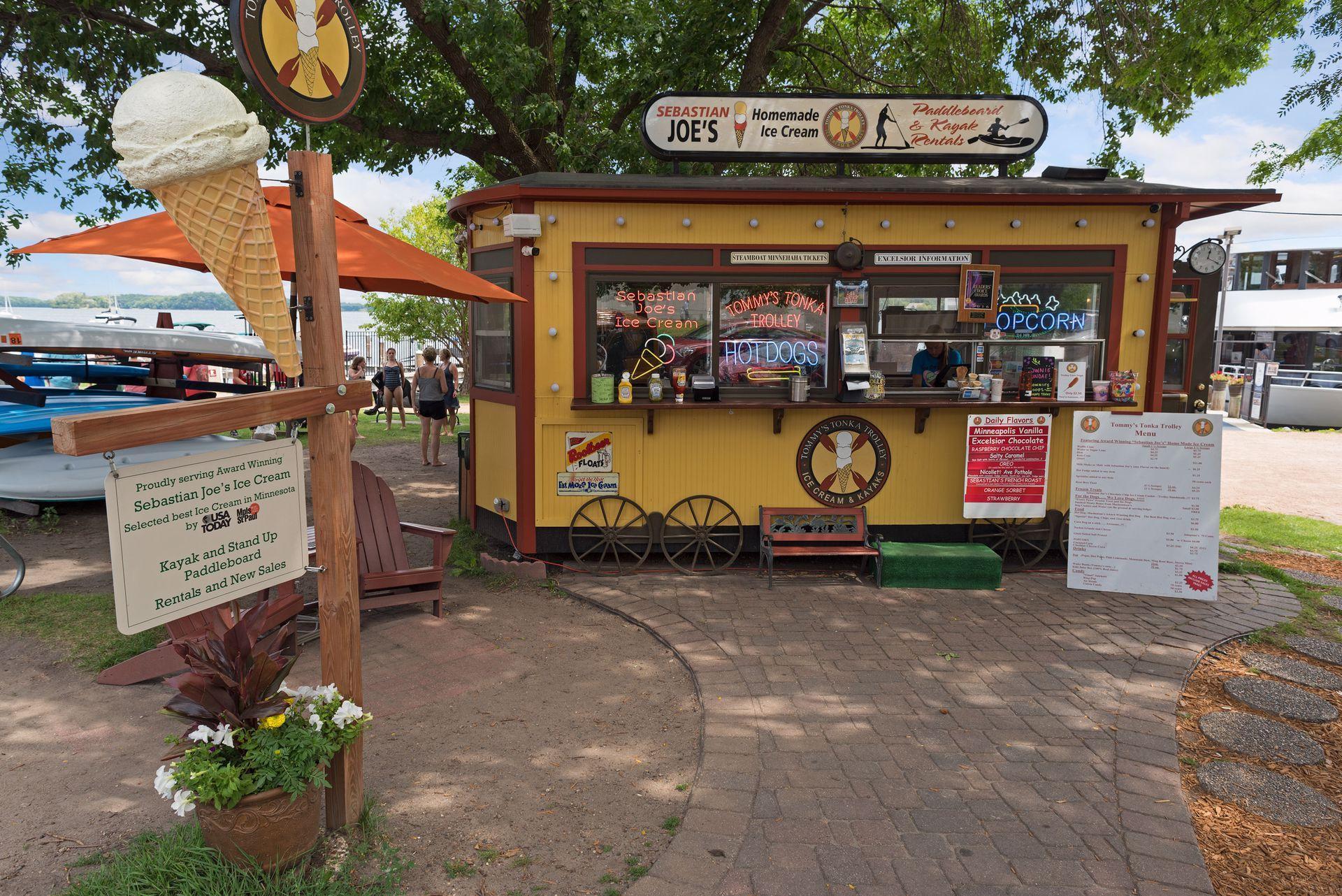 Tommy's Tonka Trolly is a community favorite! Grab an ice cream and take in one of the Concerts in the Commons throughout the summer.