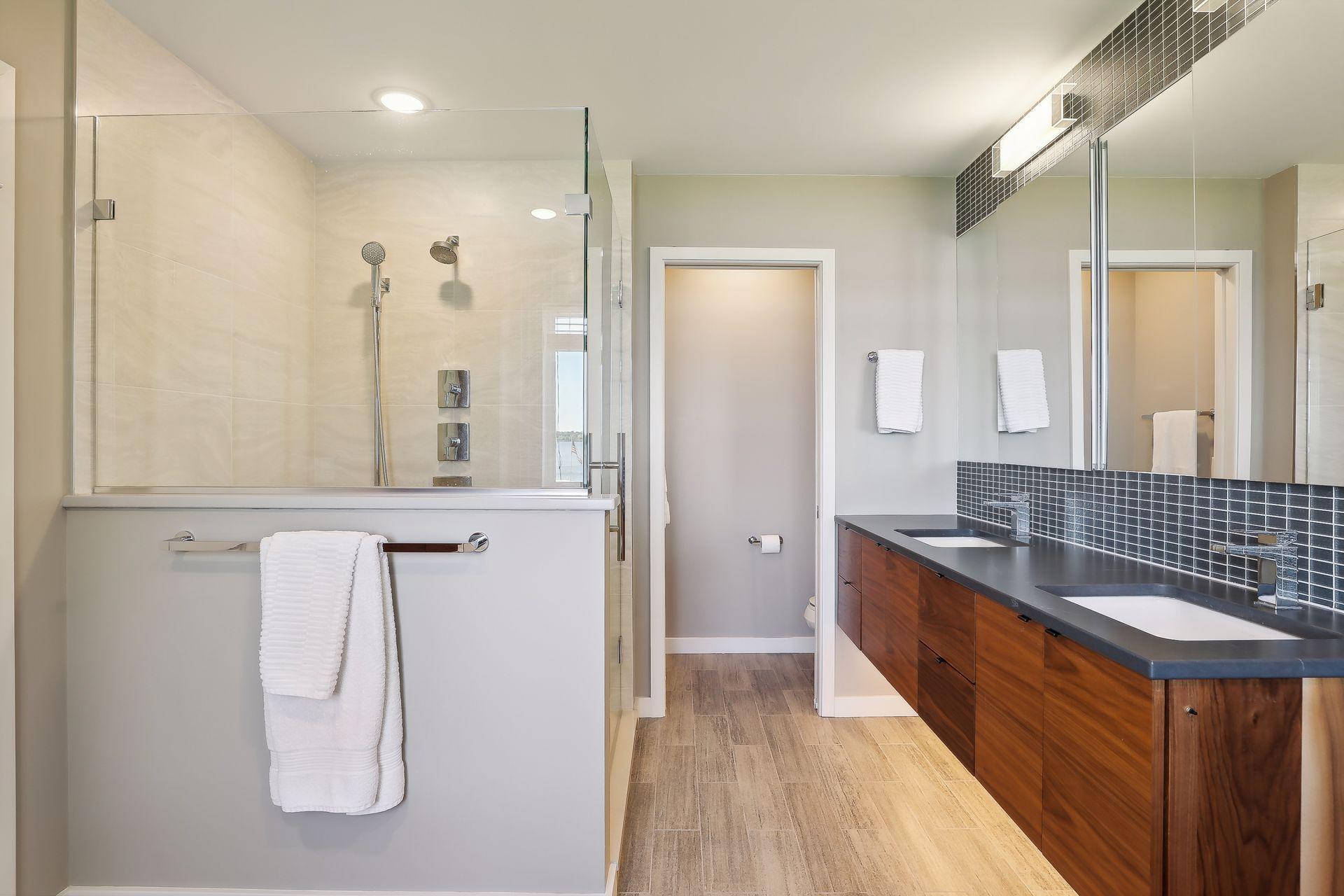 Primary ensuite is loaded with exceptional finishes