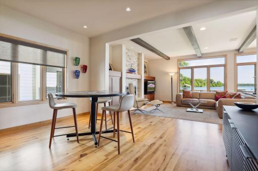 1905 Beach Lane, Wayzata, MN 55391