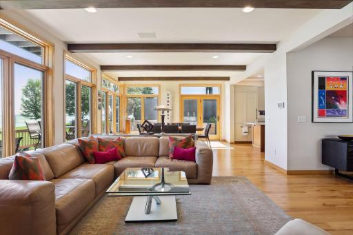 1905 Beach Lane, Wayzata, MN 55391