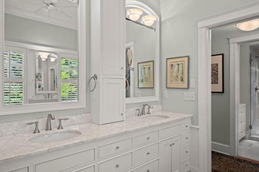 3345 Honeywood Lane, Minnetonka, MN 55305