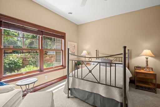 3345 Honeywood Lane, Minnetonka, MN 55305
