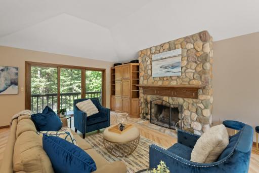 5605 Vagabond Lane N, Plymouth, MN 55446