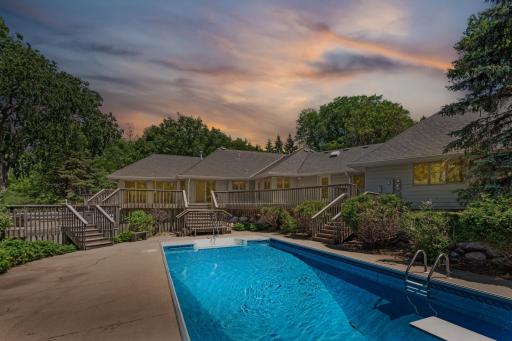 5605 Vagabond Lane N, Plymouth, MN 55446