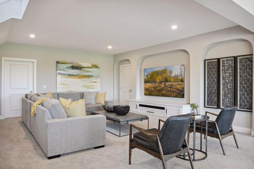 1595 Marsh Pointe Court, Medina, MN 55340