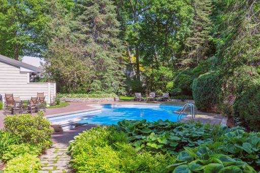 2505 Lafayette Road, Wayzata, MN 55391