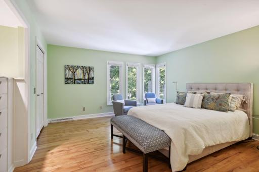 2505 Lafayette Road, Wayzata, MN 55391
