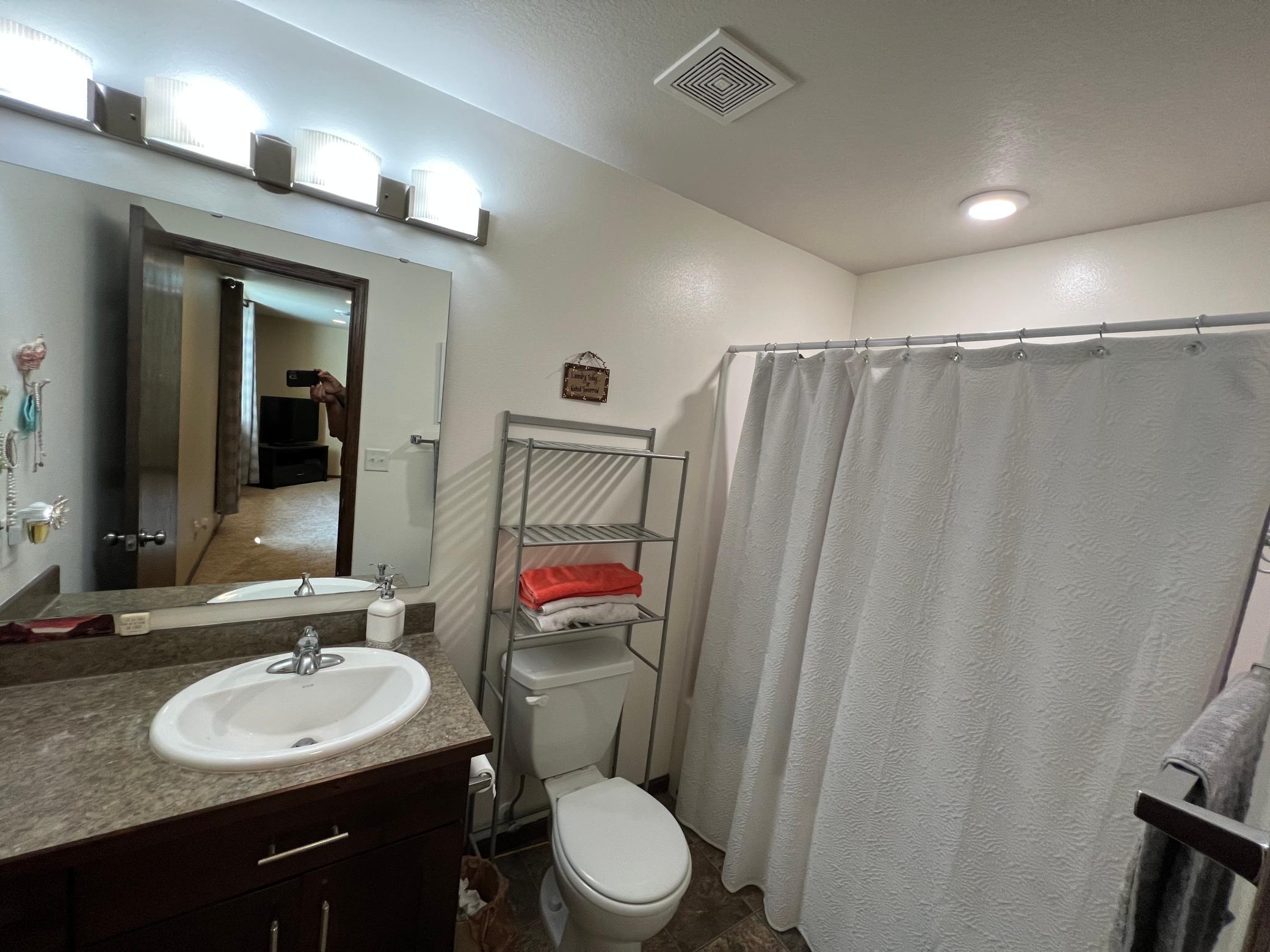 basement full bath