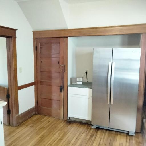786 Smith Avenue S, Saint Paul, MN 55107