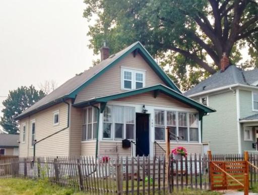 786 Smith Avenue S, Saint Paul, MN 55107