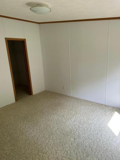 2034 Twin River Drive NW, Baudette, MN 56623