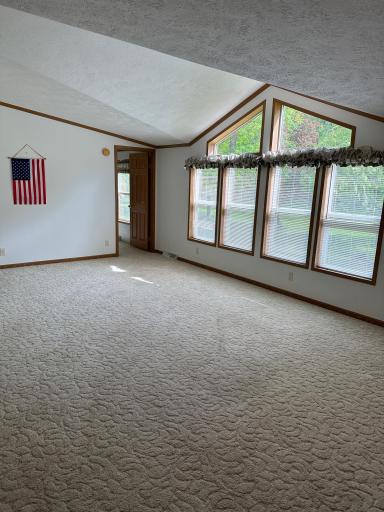 2034 Twin River Drive NW, Baudette, MN 56623