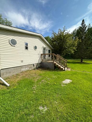 2034 Twin River Drive NW, Baudette, MN 56623