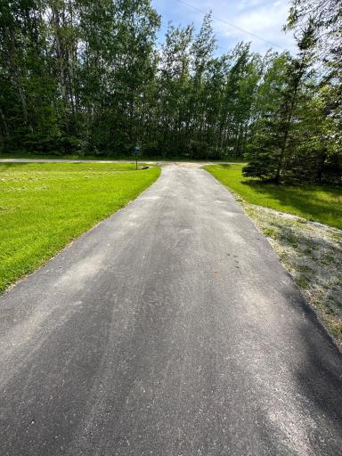 2034 Twin River Drive NW, Baudette, MN 56623