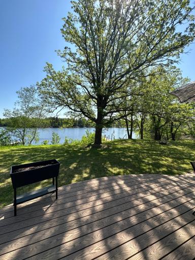 1720 Wabanica Bay Drive NW, Baudette, MN 56623