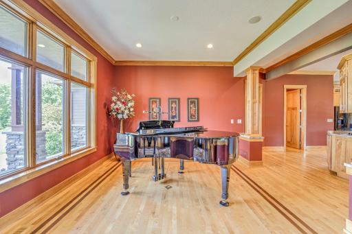 9-web-or-mls-_NEW0696_697_698_699_700.jpg