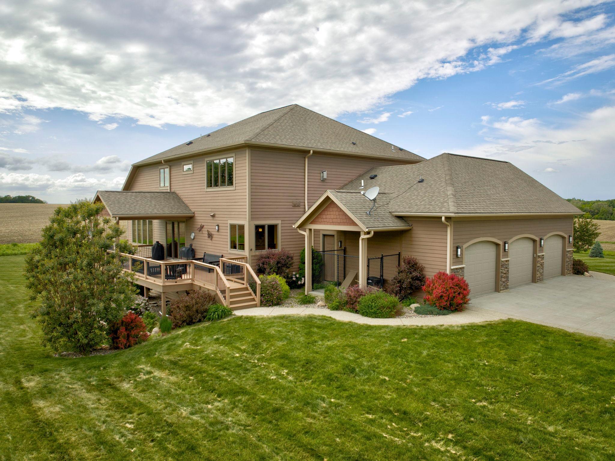 98-web-or-mls-DJI_0958_59_60_61_62.jpg
