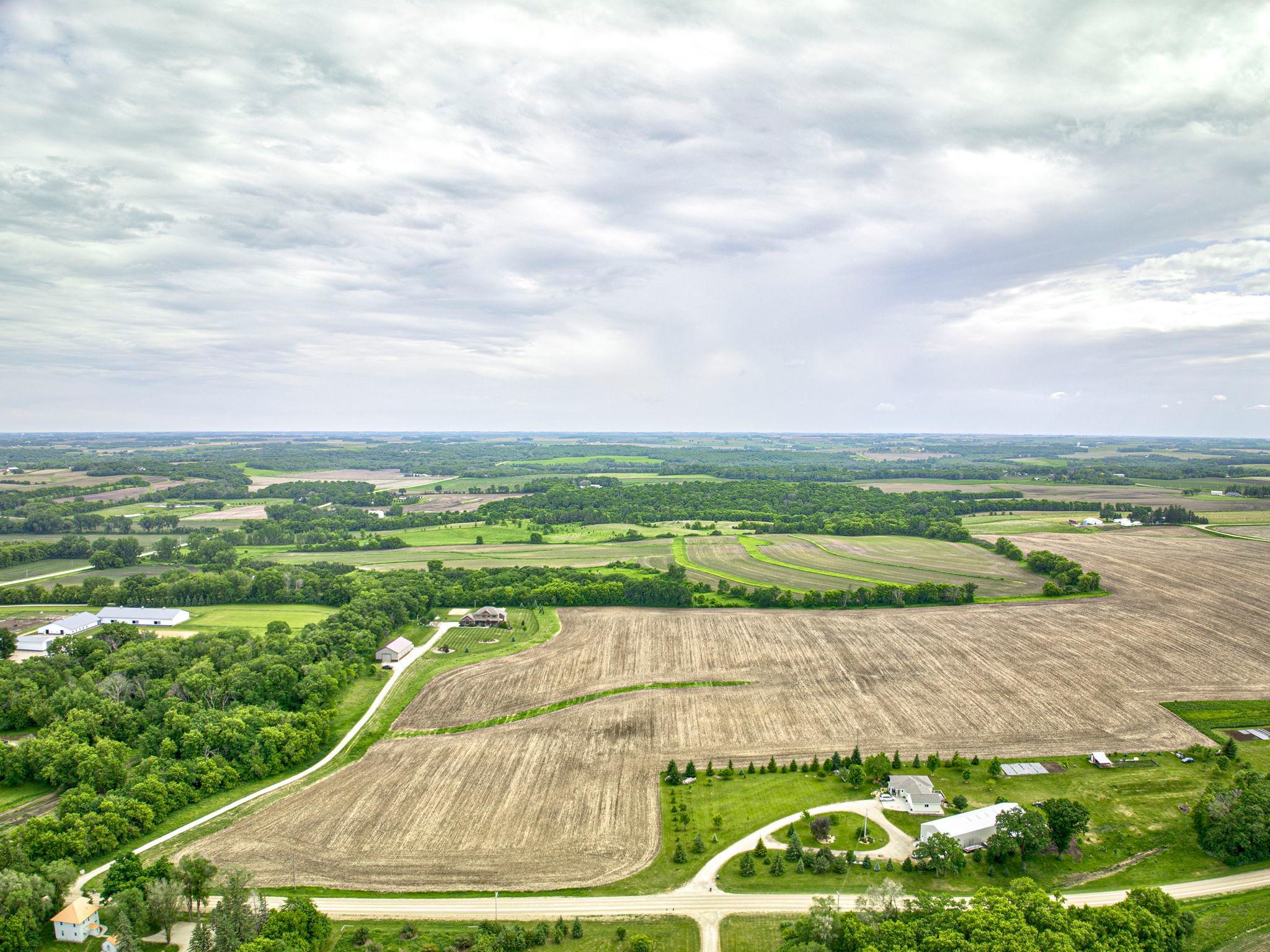 104-web-or-mls-DJI_0908_09_10_11_12.jpg