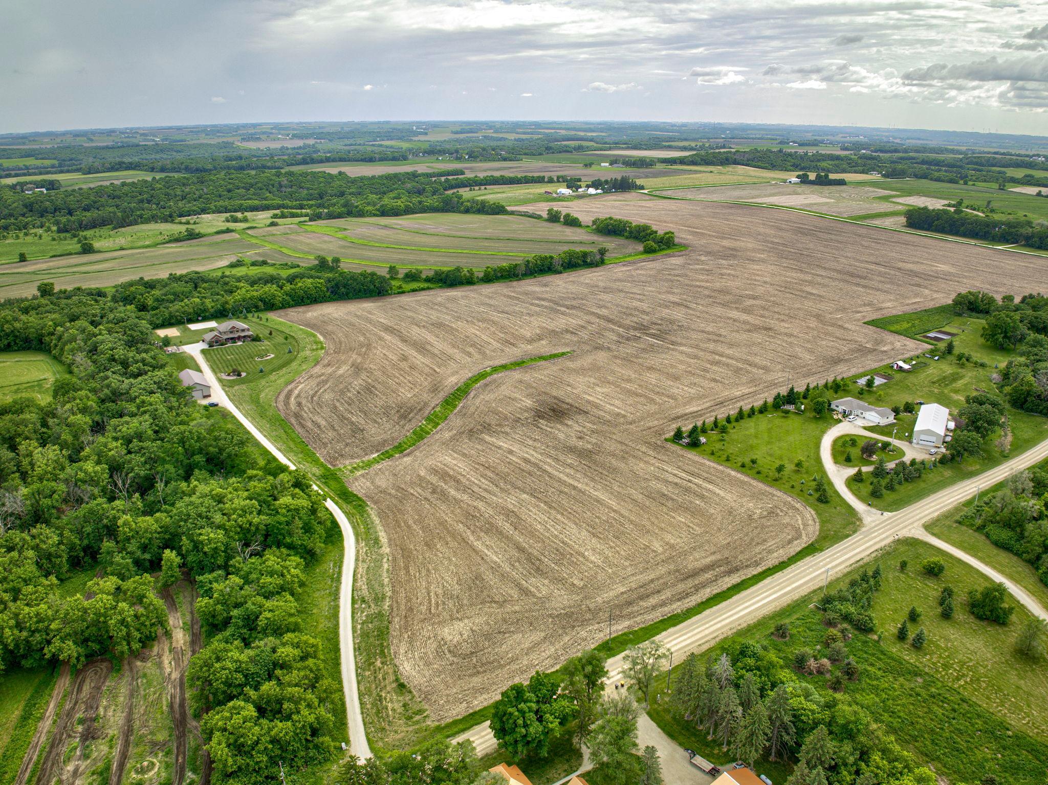 103-web-or-mls-DJI_0903_4_5_6_7.jpg