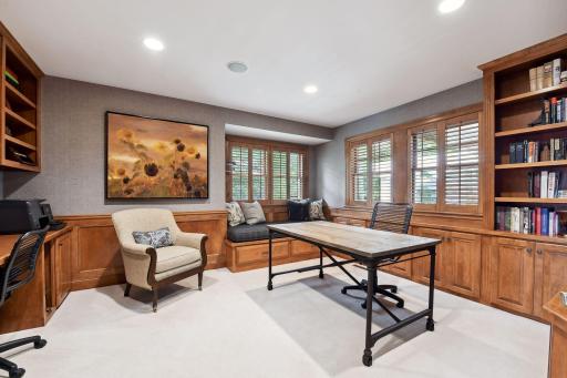 19855 Cottagewood Avenue, Excelsior, MN 55331