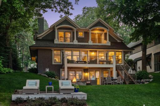 19855 Cottagewood Avenue, Excelsior, MN 55331
