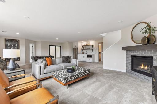 17045 46th Avenue N, Plymouth, MN 55446