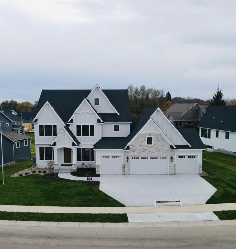 Welcome to Hanson Builders Pinehurst in Hollydale!