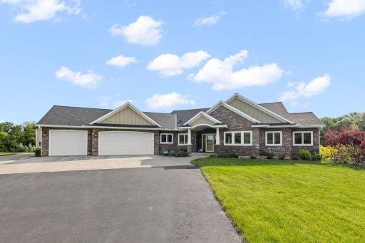 11734 Eckert Avenue SE, Delano, MN 55328