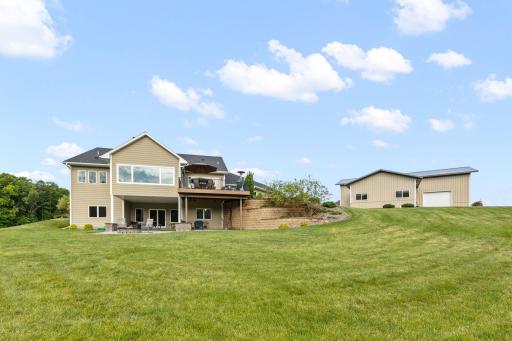 11734 Eckert Avenue SE, Delano, MN 55328