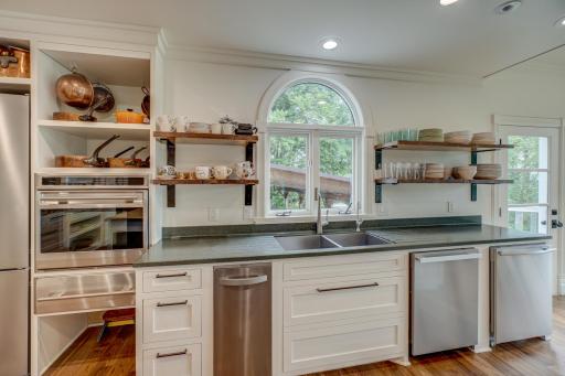 210 Laurel Street E, Stillwater, MN 55082