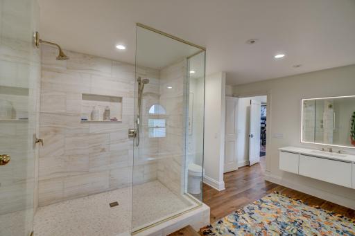 210 Laurel Street E, Stillwater, MN 55082