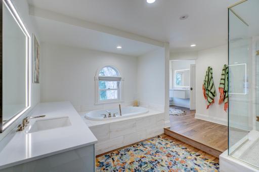 210 Laurel Street E, Stillwater, MN 55082