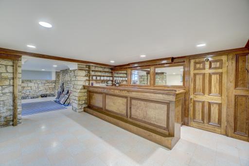 210 Laurel Street E, Stillwater, MN 55082