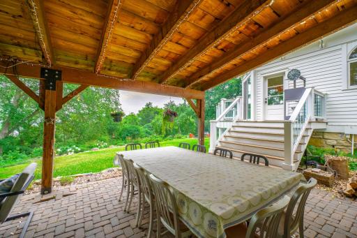 210 Laurel Street E, Stillwater, MN 55082
