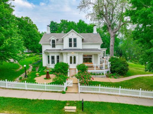 210 Laurel Street E, Stillwater, MN 55082