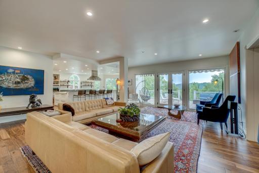 210 Laurel Street E, Stillwater, MN 55082