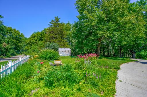 210 Laurel Street E, Stillwater, MN 55082