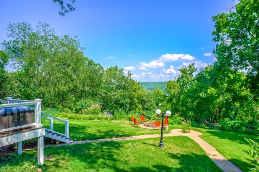 210 Laurel Street E, Stillwater, MN 55082